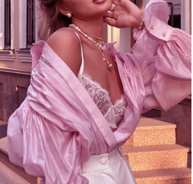 Fashionable Women's French Shirt with Lantern Sleeves